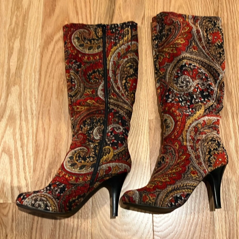 Knee high fabric boot